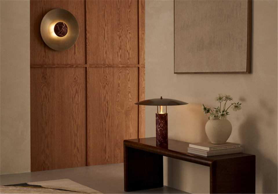 LUNA by J. Adams & Co